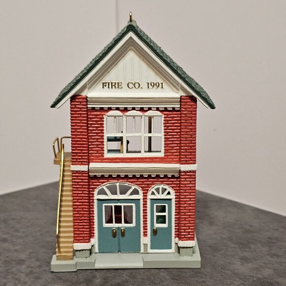 1991 Hallmark Ornament Fire Station #8 Nostalgic Houses And Shops Series NO BOX - Picture 2 of 14